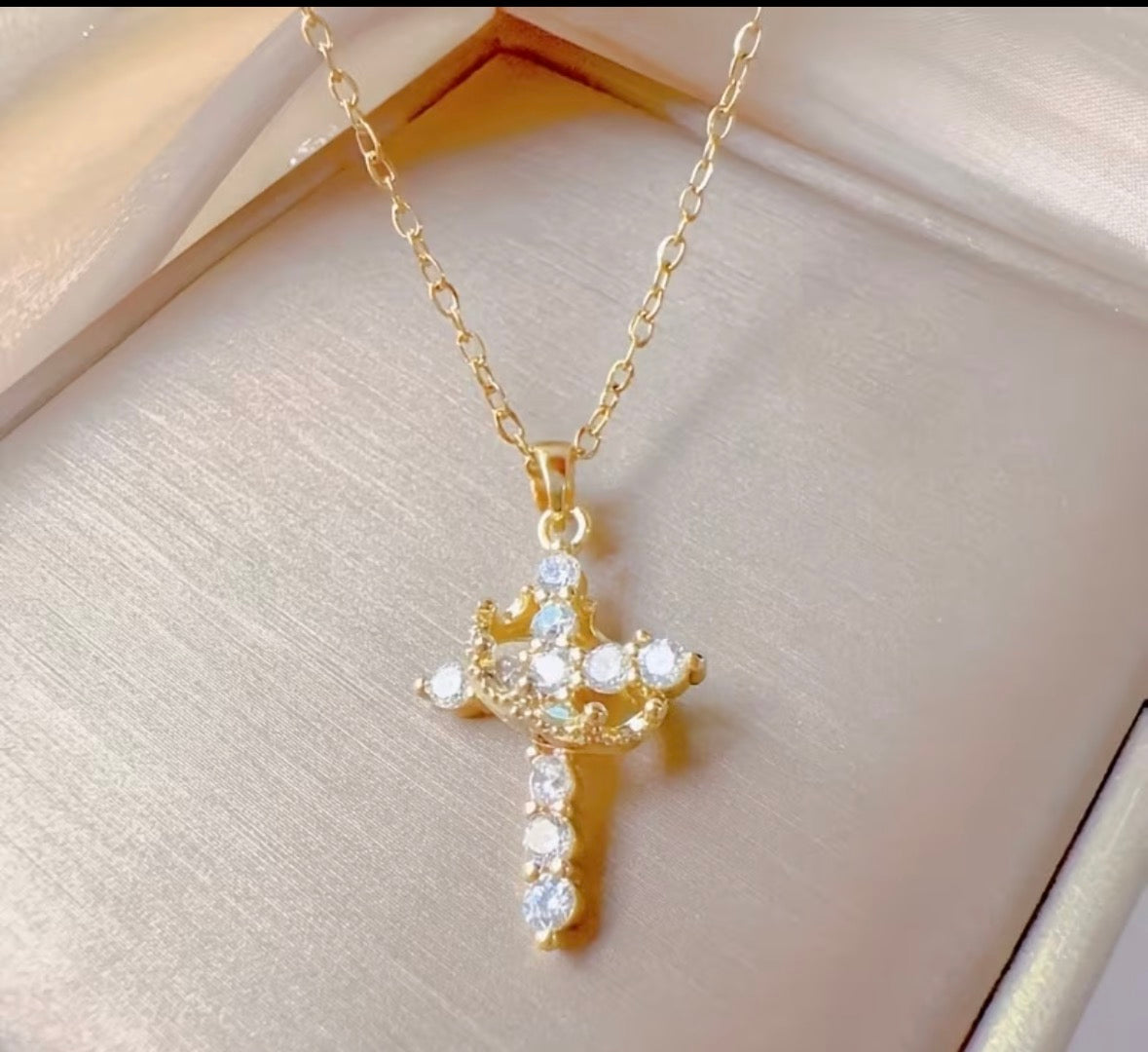 Collier croix